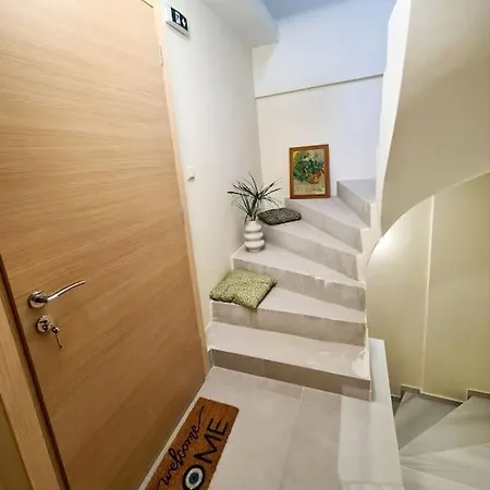 شقة Filoxenia Luxury باترا