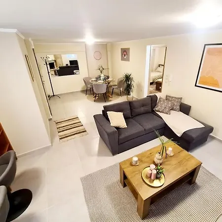 Filoxenia Luxury * باترا